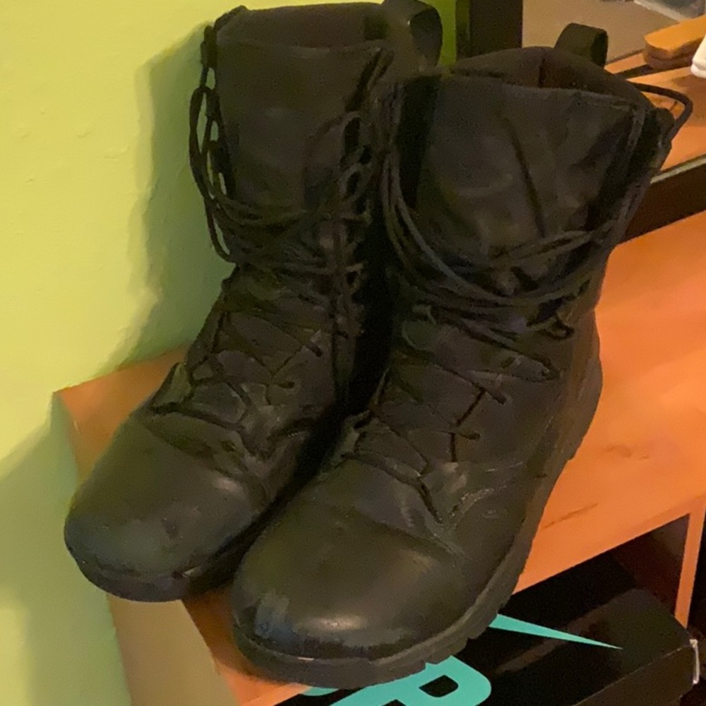 Nike Gore Tex boots size 14
